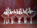 Белорусский танец «Бульба» в исполнении средней танцевальной группы (1992 г.)